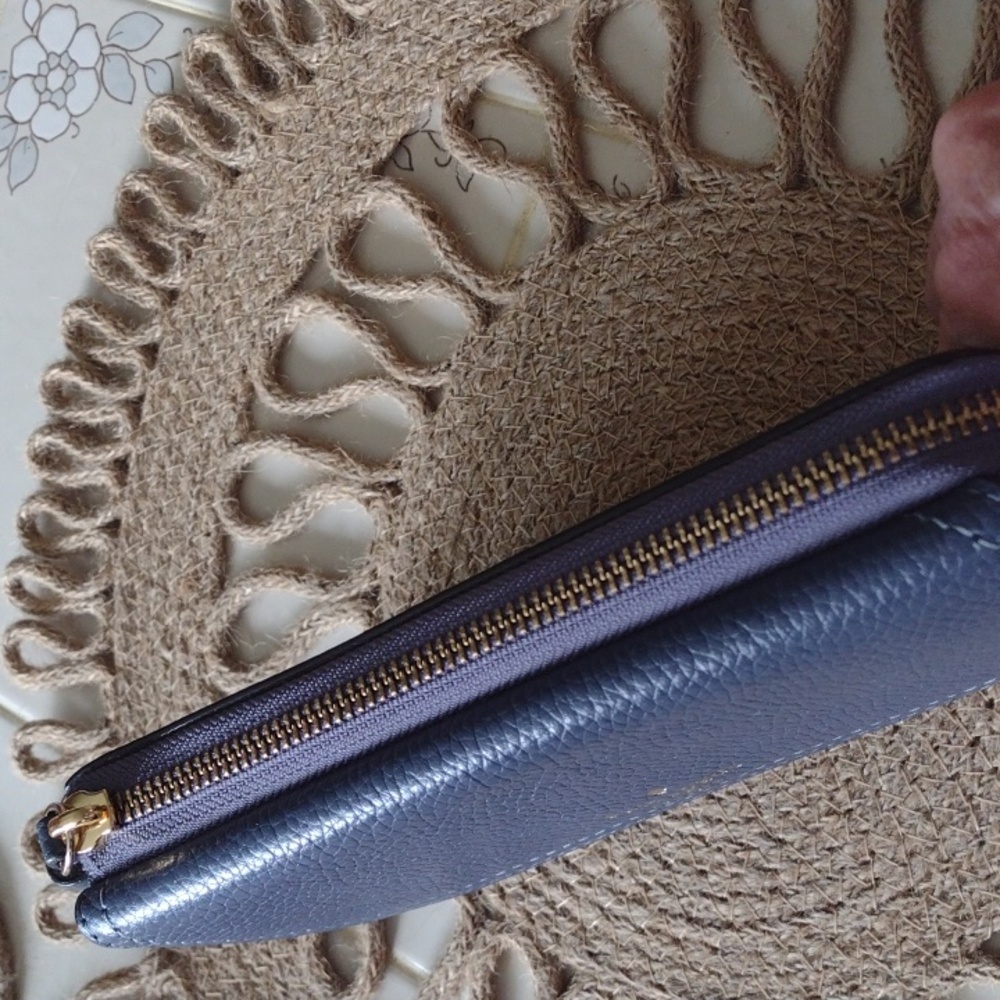 KATE SPADE Long Wallet NAVY NWOT - Picture 10 of 13